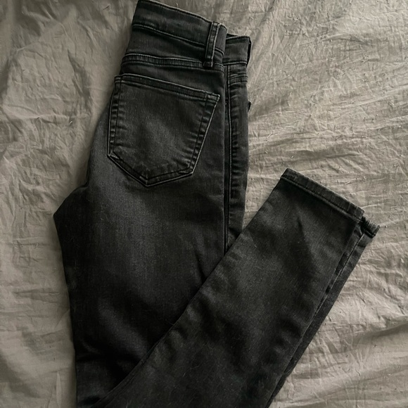 BNWT TOPSHOP HIGH-WAIST JAIME JEANS 24 - Picture 6 of 9